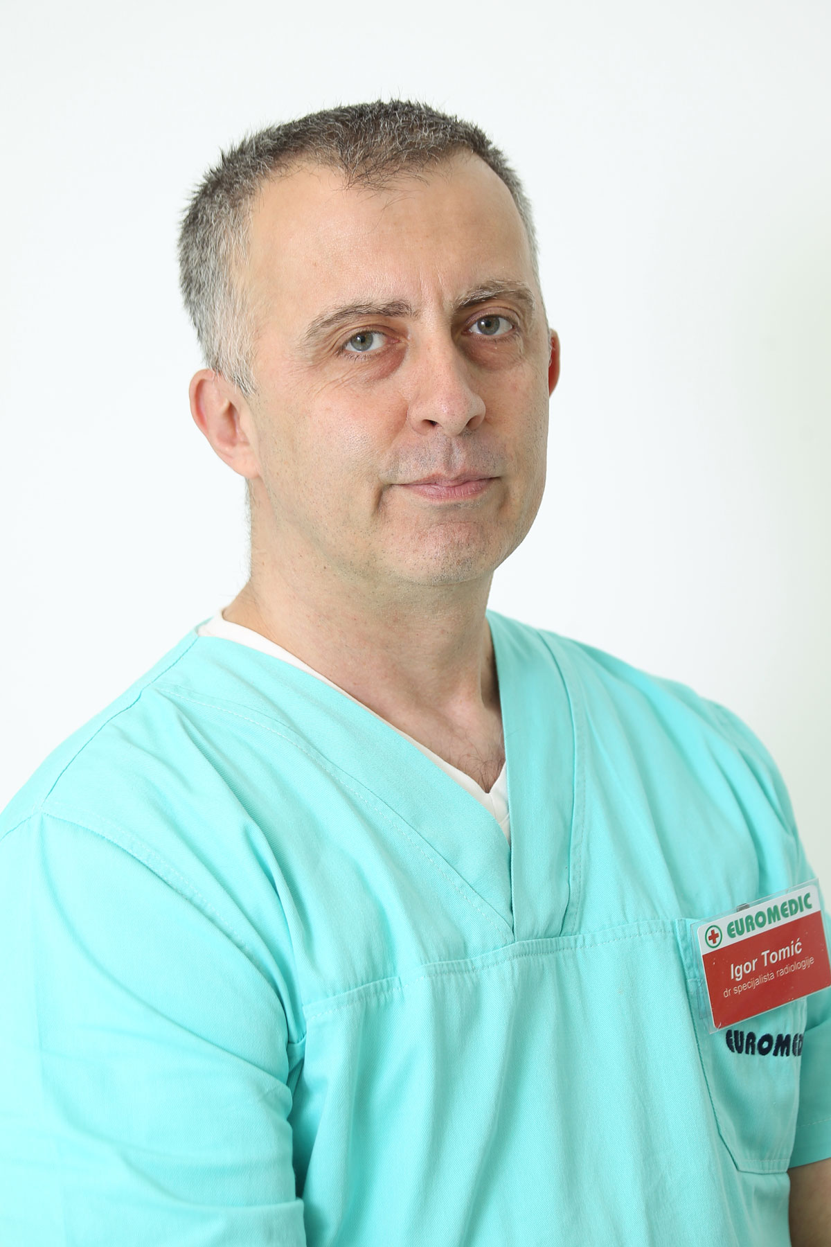 Dr Igor Tomić