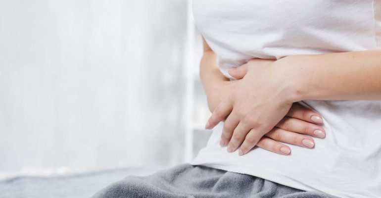 Gastritis je upala sluzokože želuca, najčešće izazvana bakterijom Helicobacter pylori. Čir ili ulkus je defekt sluzokože želuca ili creva. Komplikacije su: pucanje, krvarenje, malignitet…